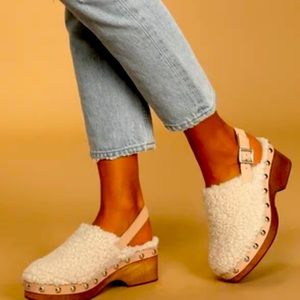 NWT Kelsi Dagger Brooklyn Clog